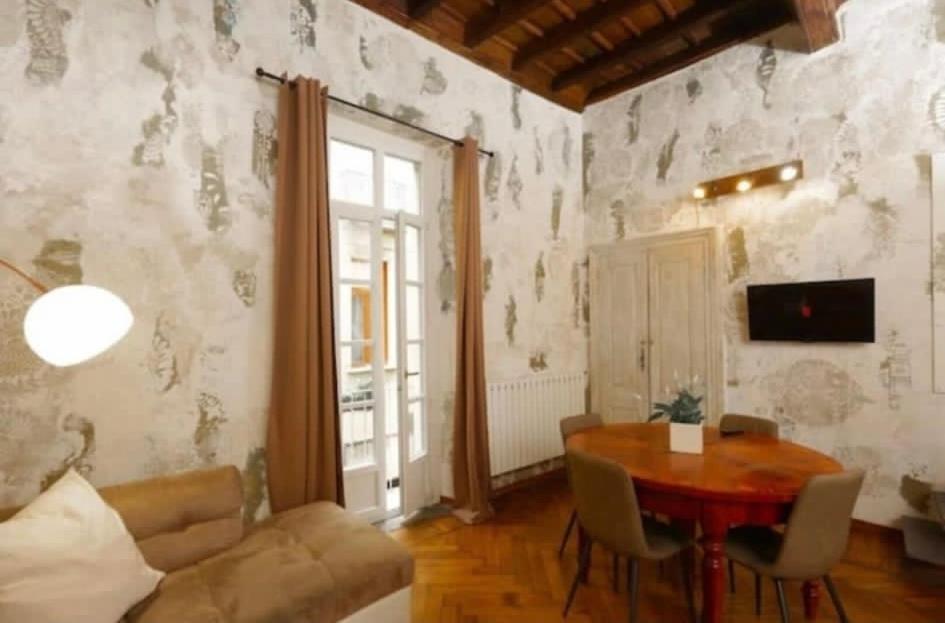 Elegante Appartamento Nel Cuore Di Torino Eksteriør billede